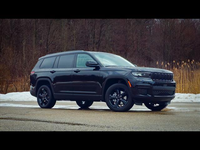 new 2025 Jeep Grand Cherokee L car, priced at $45,659