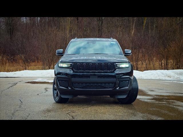 new 2025 Jeep Grand Cherokee L car, priced at $45,659