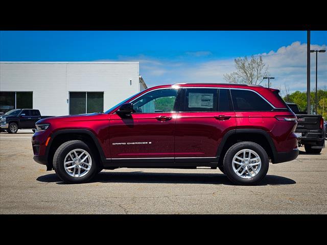 new 2025 Jeep Grand Cherokee car, priced at $39,753