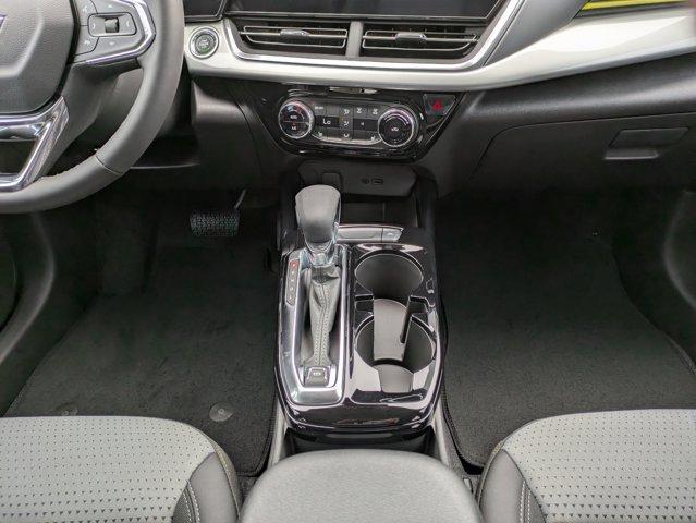 new 2025 Chevrolet Trax car, priced at $25,260