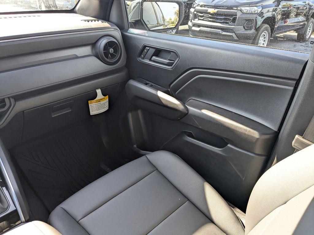 new 2025 Chevrolet Colorado car, priced at $46,510