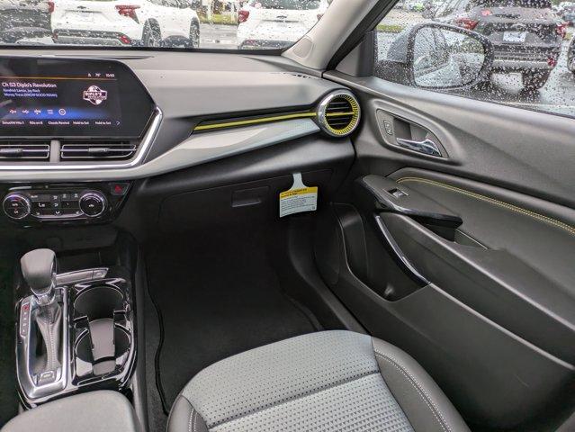 new 2025 Chevrolet Trax car, priced at $25,260
