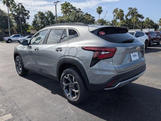 new 2025 Chevrolet Trax car, priced at $24,985