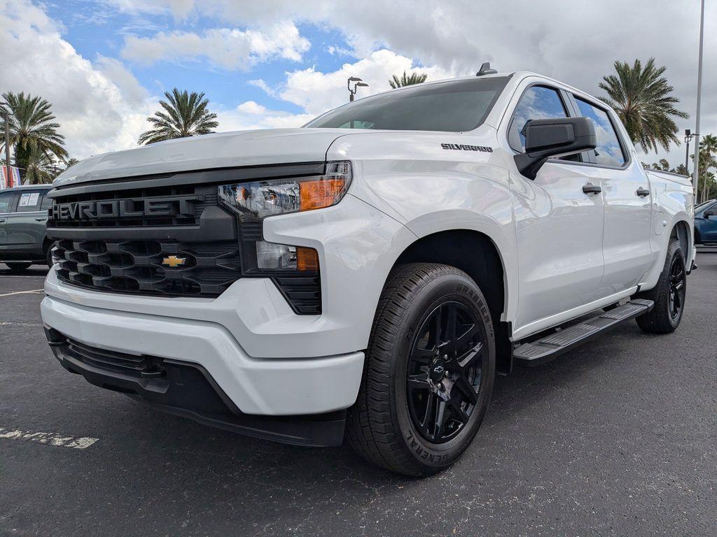 used 2024 Chevrolet Silverado 1500 car, priced at $35,288