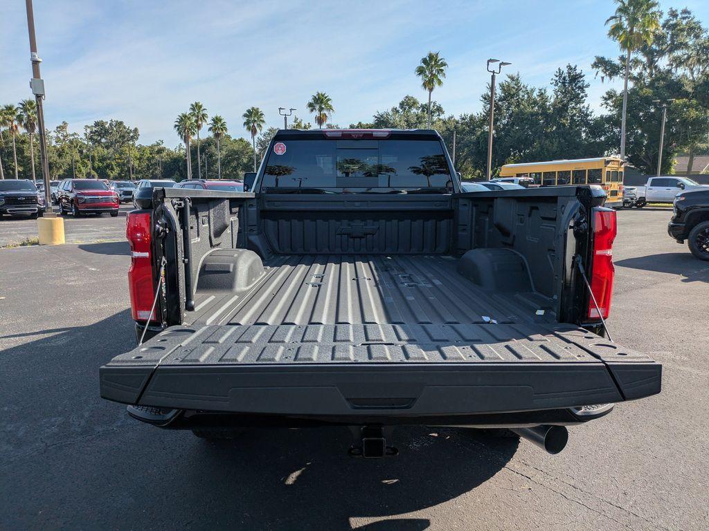 new 2025 Chevrolet Silverado 3500 car, priced at $86,645