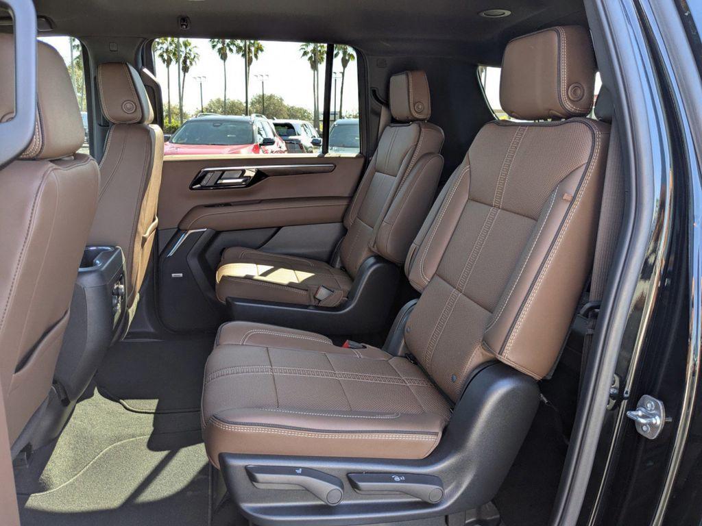 new 2025 Chevrolet Suburban car, priced at $77,695