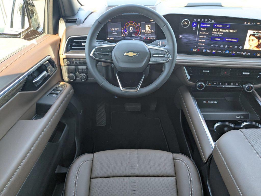 new 2025 Chevrolet Suburban car, priced at $77,695