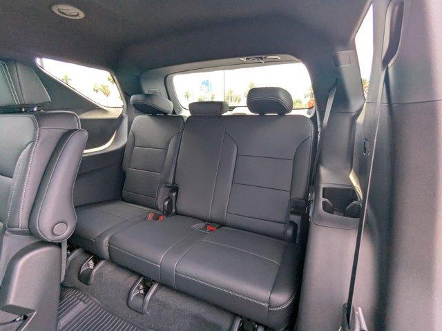 new 2025 Chevrolet Traverse car, priced at $43,045
