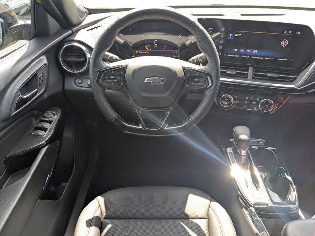 new 2025 Chevrolet Trax car, priced at $26,585
