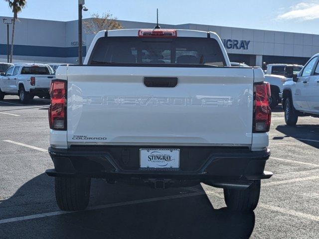 new 2024 Chevrolet Colorado car, priced at $33,025