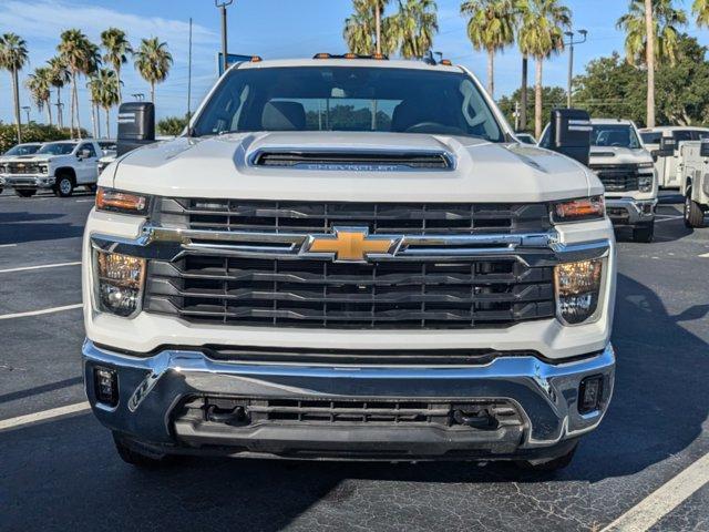 new 2024 Chevrolet Silverado 3500 car, priced at $60,125