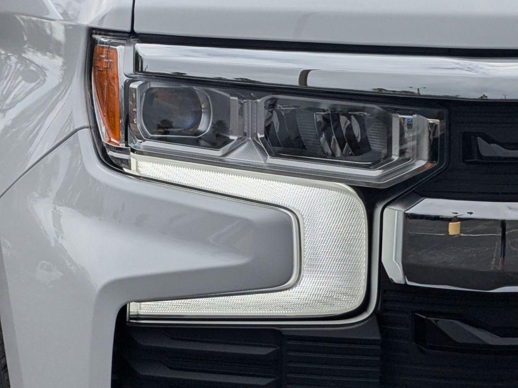 new 2025 Chevrolet Silverado 1500 car, priced at $49,385