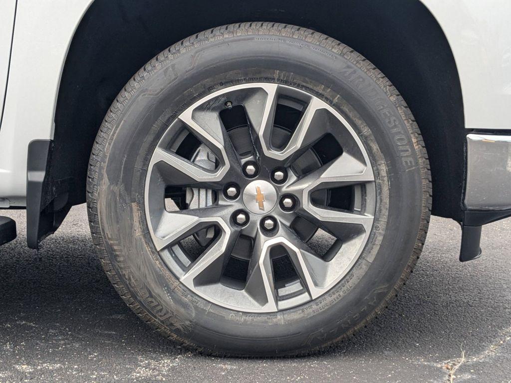 new 2025 Chevrolet Silverado 1500 car, priced at $49,385