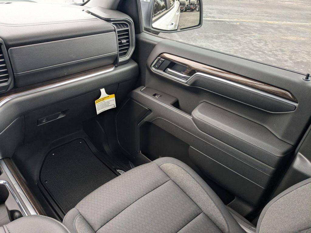 new 2025 Chevrolet Silverado 1500 car, priced at $50,885
