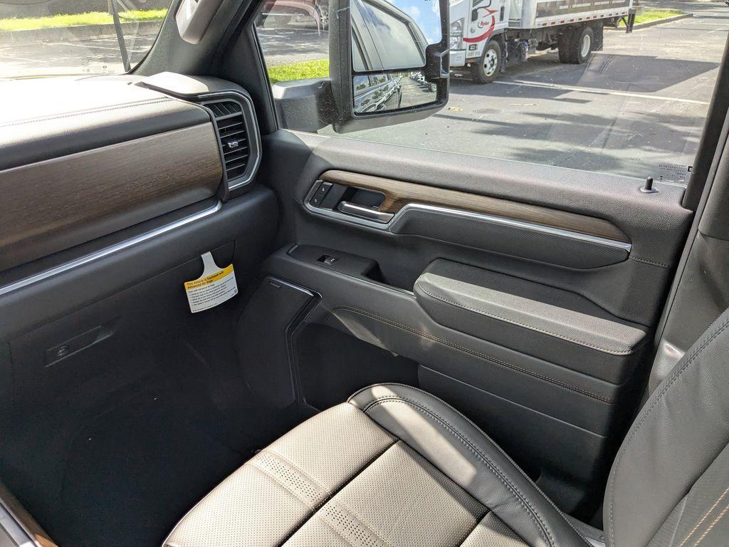new 2025 Chevrolet Silverado 2500 car, priced at $82,625