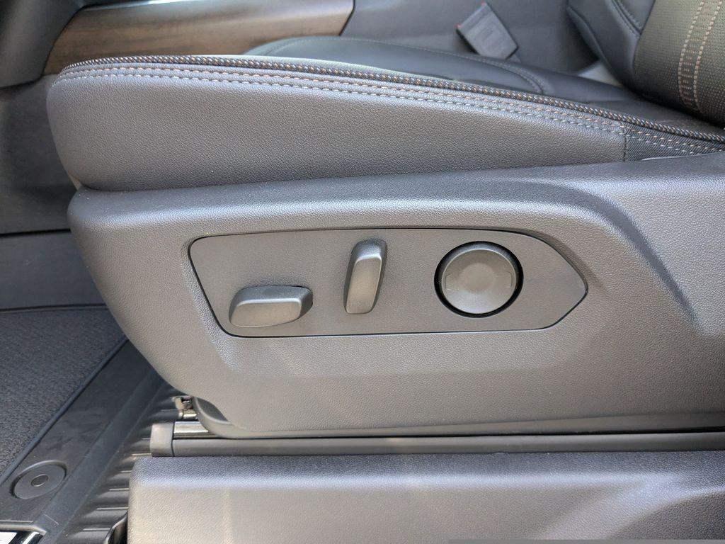 new 2025 Chevrolet Silverado 2500 car, priced at $85,665