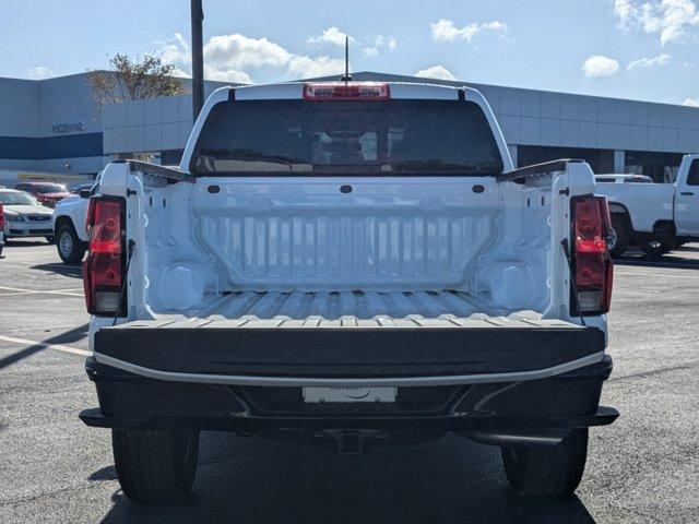 new 2024 Chevrolet Colorado car, priced at $32,600