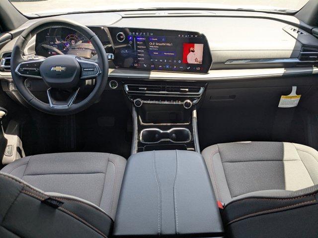 new 2025 Chevrolet Traverse car, priced at $41,095