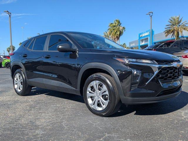 new 2026 Chevrolet Trax car, priced at $22,495