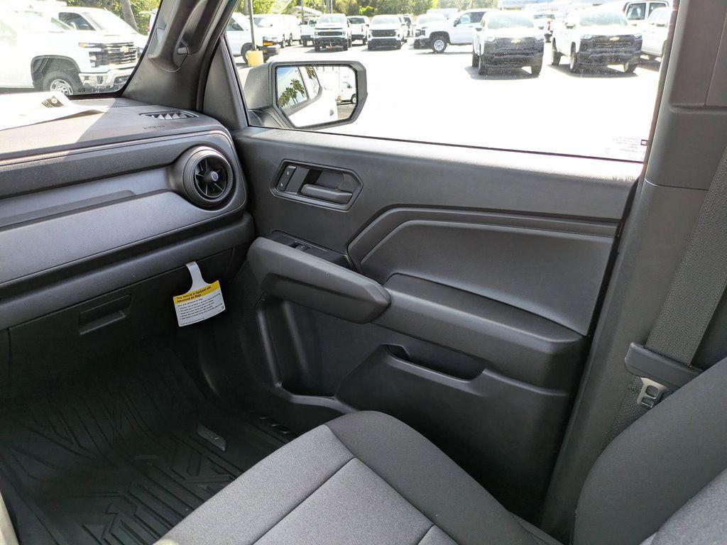 new 2026 Chevrolet Colorado car, priced at $38,630