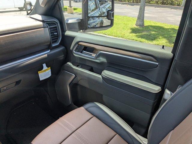 new 2025 Chevrolet Silverado 3500 car, priced at $90,385