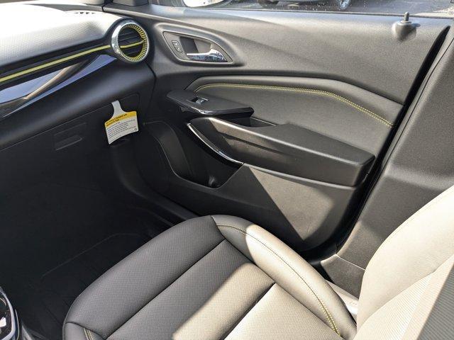 new 2025 Chevrolet Trax car, priced at $26,585