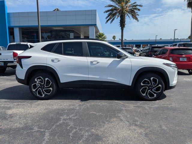 new 2025 Chevrolet Trax car, priced at $25,395