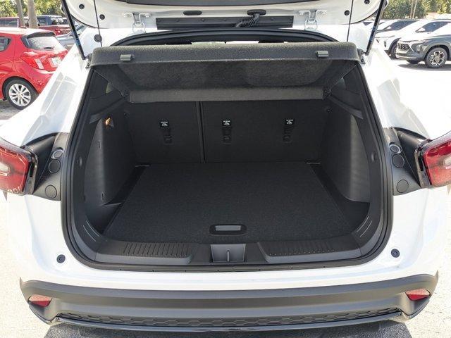 new 2025 Chevrolet Trax car, priced at $25,395