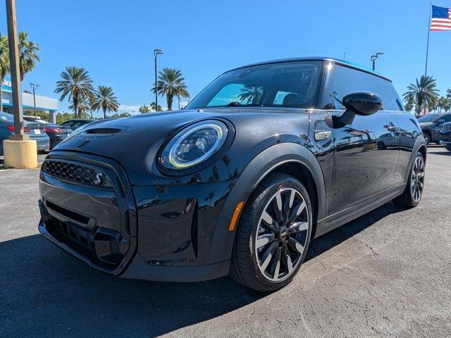 used 2023 MINI Hardtop car
