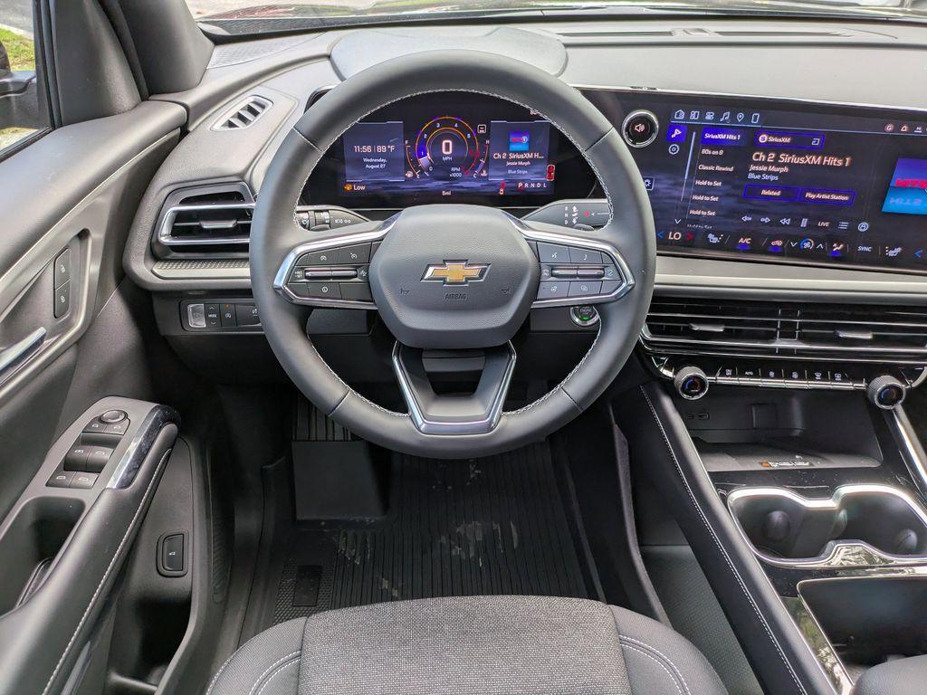 new 2026 Chevrolet Traverse car, priced at $43,740