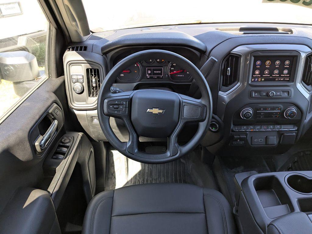 new 2024 Chevrolet Silverado 2500 car