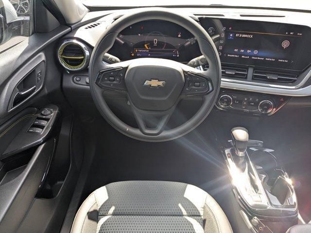 new 2025 Chevrolet Trax car, priced at $23,595