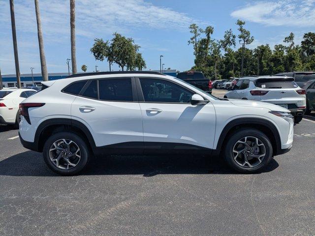 new 2025 Chevrolet Trax car, priced at $23,595