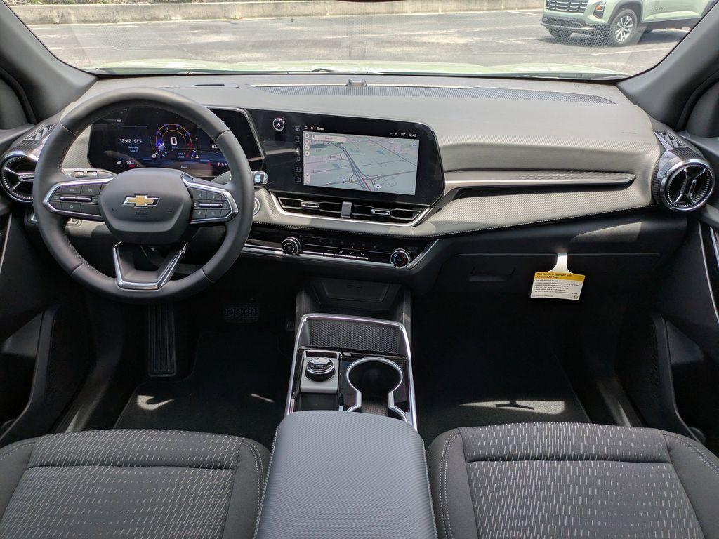 new 2026 Chevrolet Equinox car, priced at $25,995