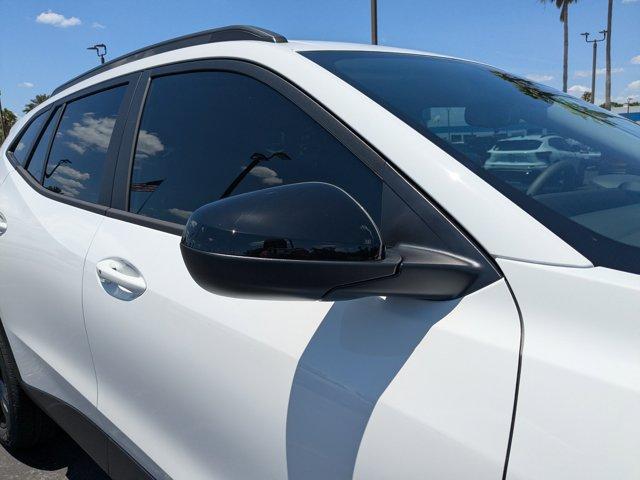 new 2025 Chevrolet Trax car, priced at $26,190