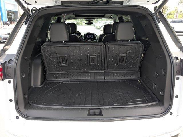 used 2022 Chevrolet Traverse car, priced at $35,788