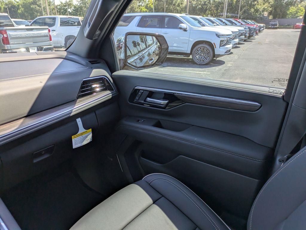 new 2025 Chevrolet Tahoe car, priced at $79,290
