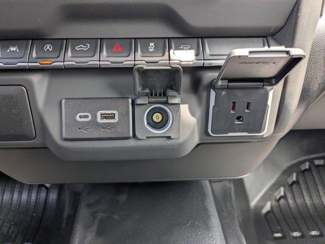 new 2025 Chevrolet Silverado 1500 car, priced at $39,695
