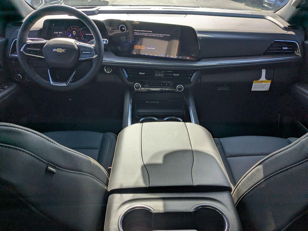 new 2025 Chevrolet Suburban car, priced at $80,040
