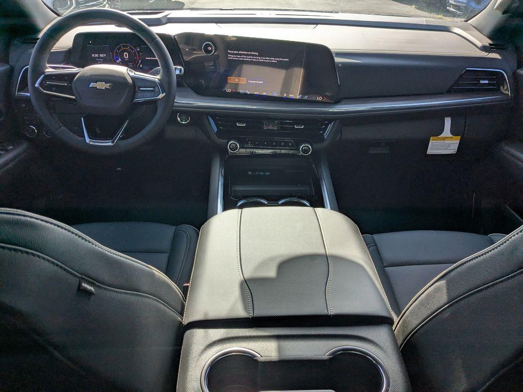 new 2025 Chevrolet Suburban car, priced at $80,540