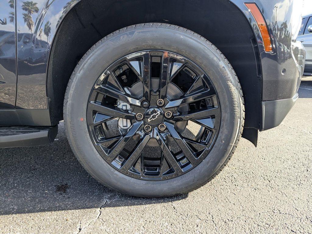 new 2025 Chevrolet Suburban car, priced at $80,540