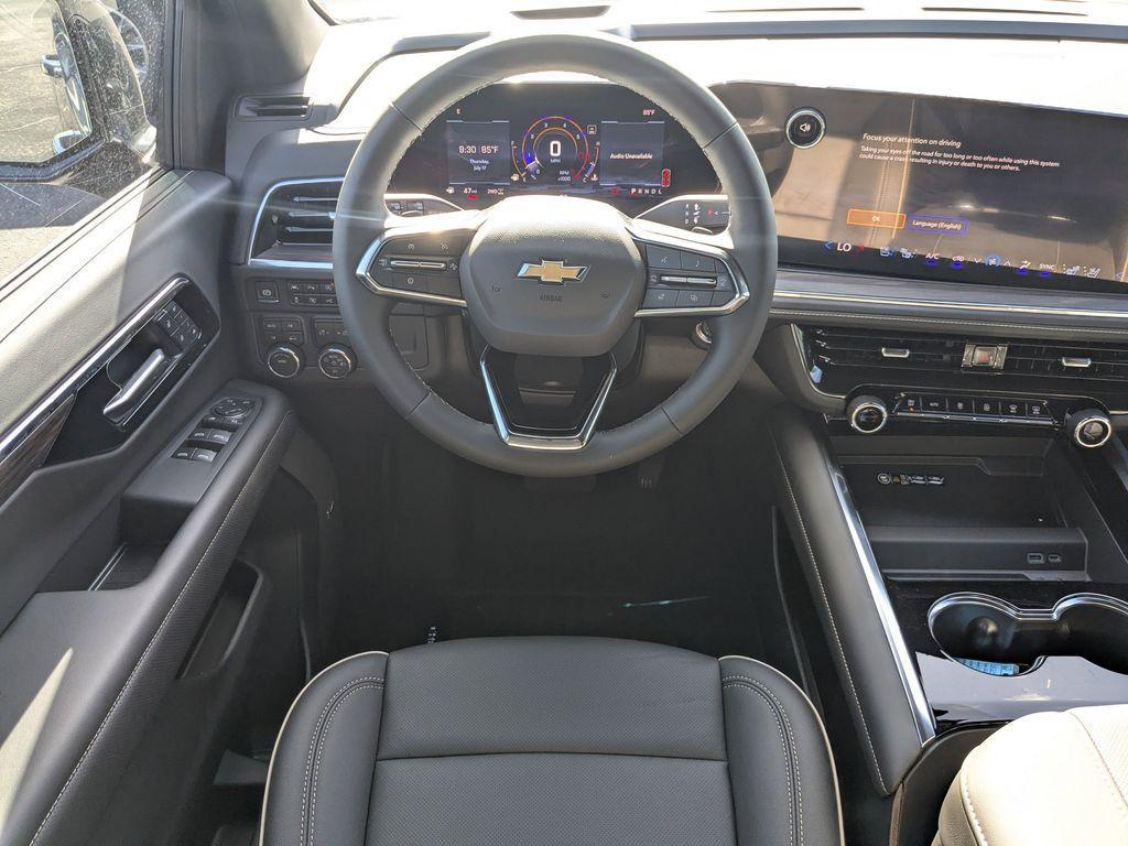 new 2025 Chevrolet Suburban car, priced at $80,040