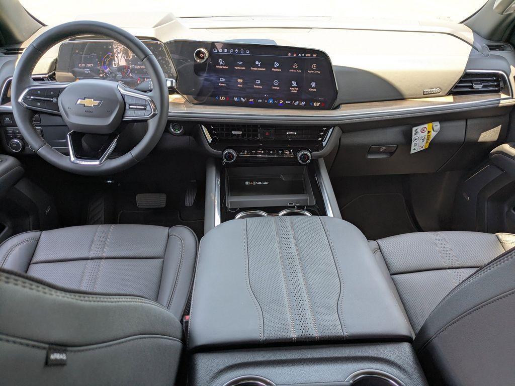 new 2025 Chevrolet Suburban car, priced at $80,895