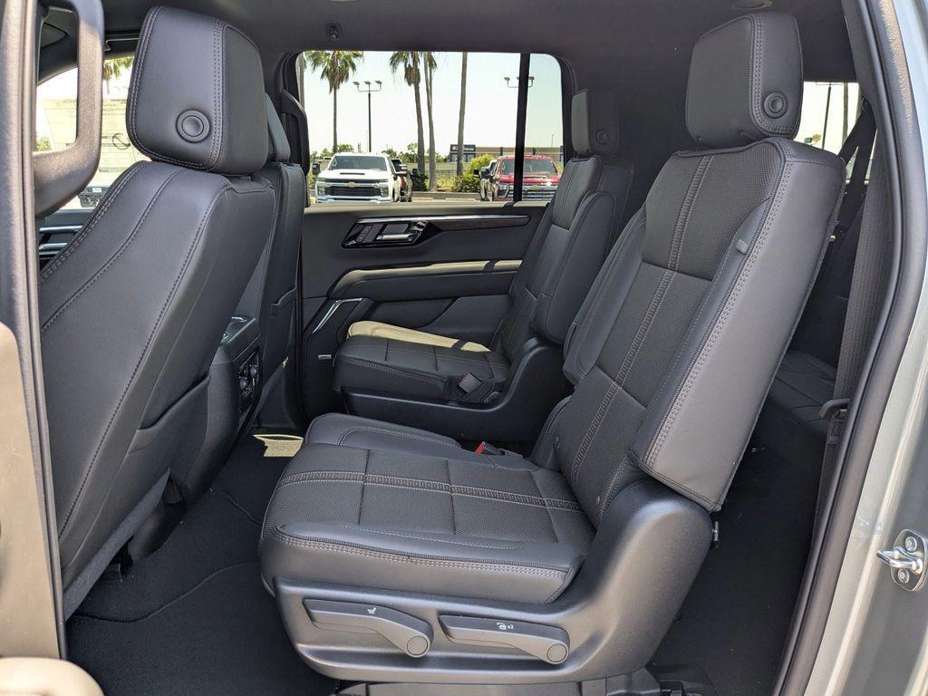 new 2025 Chevrolet Suburban car, priced at $81,395