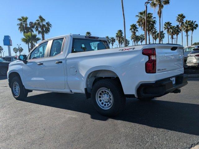 new 2025 Chevrolet Silverado 1500 car, priced at $39,640