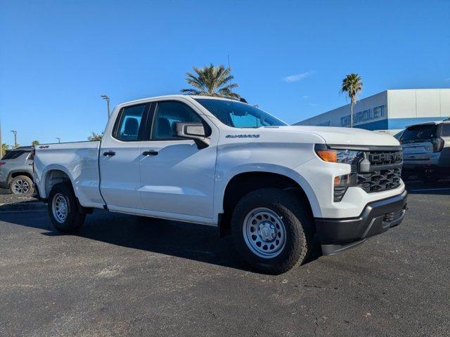 new 2025 Chevrolet Silverado 1500 car, priced at $39,640