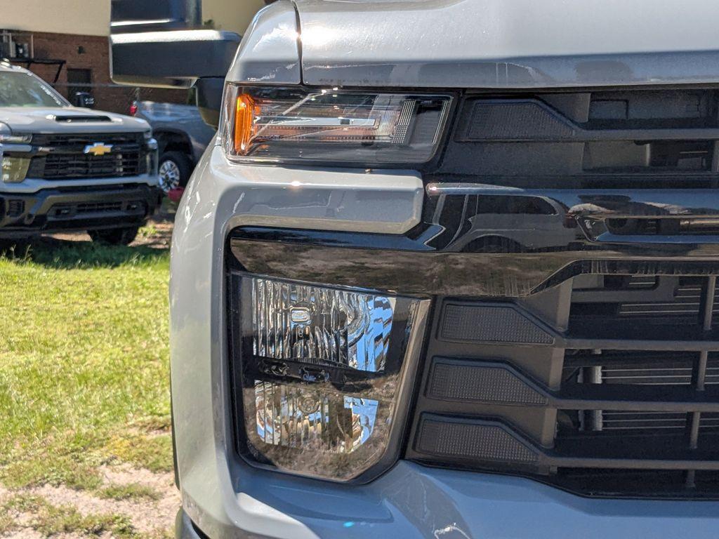 new 2024 Chevrolet Silverado 2500 car, priced at $54,070