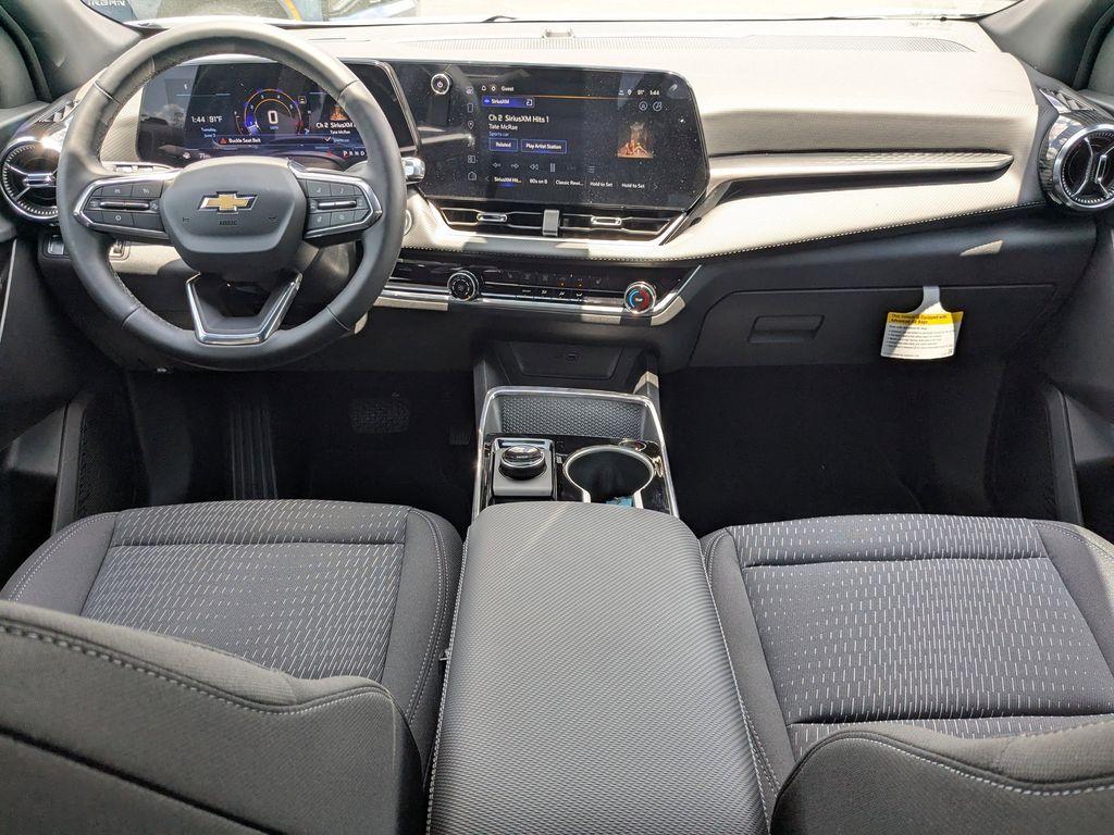new 2026 Chevrolet Equinox car, priced at $26,940