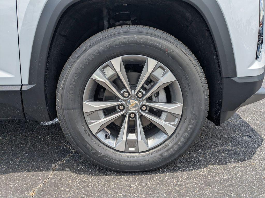 new 2026 Chevrolet Equinox car, priced at $26,940