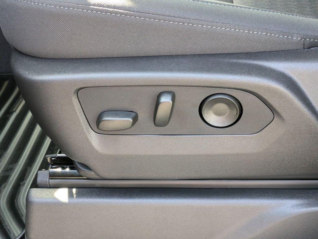 new 2025 Chevrolet Silverado 1500 car, priced at $42,385